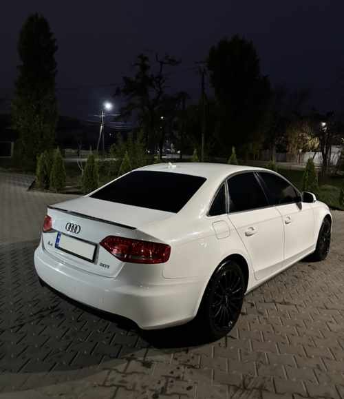 Спойлер Чорний глянець V1 для Audi A4 B8 2007–2011
