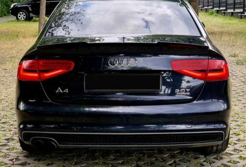 Спойлер Чорний глянець V2 для Audi A4 B8 2011–2015