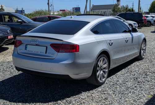 Спойлер Чорний глянець V1 для Audi A5 8T 2007–2011