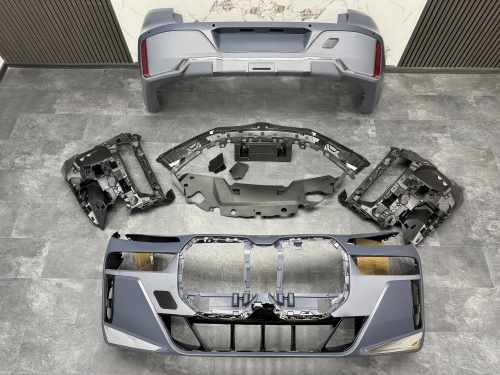 Комплект обвісів (M-Paket) для BMW 7 Series G70 / G71 2022–2026