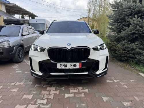 Губа (переднього бампера) Чорний глянець для BMW X5 G05 2023–2025