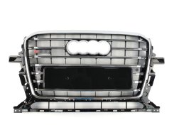 Решетка радиатора Chrome Black (в стиле SQ5) ПОВРЕЖДЕННАЯ №2 на Audi Q5 8R 2012-2016 года