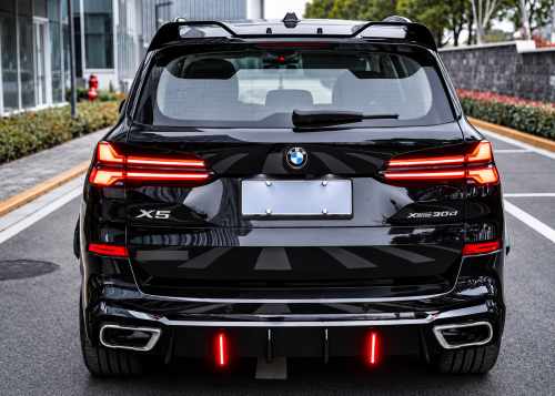 Спойлер (верхний) для BMW X5 G05 2018–2022