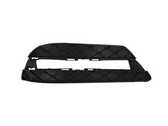 Грати в бампер RH на Mercedes-Benz C-Class W204 2007-2014 року