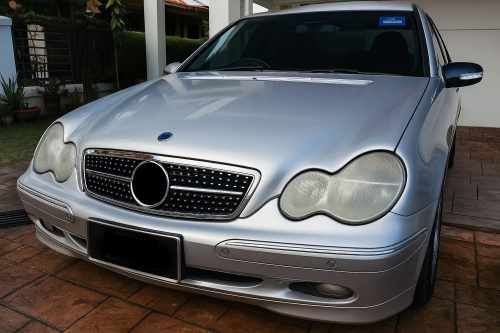 Передняя решетка Diamond Silver Mercedes C-class W203 2000-2007, Cixtai
