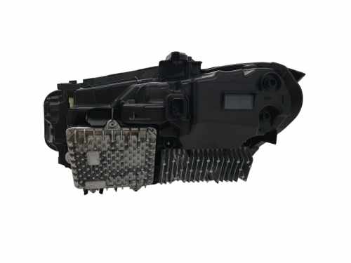 Передні фари ( Laser LCI ) апгрейд з LED Adaptive на BMW 3 Series G20 / G21 2018-2022 року