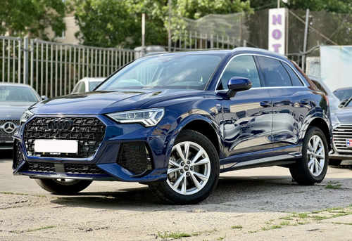 Передній бампер ( в стилі RSQ3 ) на AUDI Q3 83A 2018-2023 року