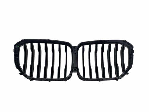 Ніздрі Чорний мат (1 Bar) на BMW X5 G05 2018-2022 року
