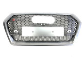 Решітка радіатора Full Silver (в стилі RSQ5) на AUDI Q5 80A 2016-2020 року