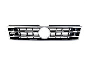 Решітка радіатора (стиль R-Line) на Volkswagen Tiguan II 2015-2019 року