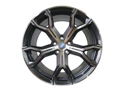 R20 Gray + Chrome (різноширокі) Диски на BMW X5 F15 2013-2018 року
