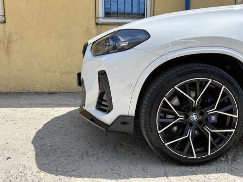 Губа (переднього бампера) Чорний глянець на BMW X3 G01 2022-2024 роки
