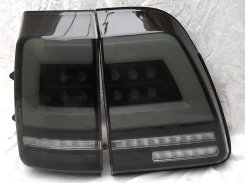 Задні ліхтарі світлодіодні чорні LED стиль CZ для Toyota Land Cruiser LC100 1998+
