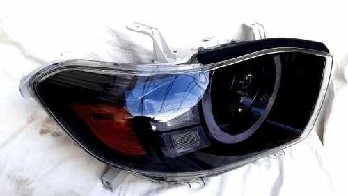 Передні фари FULL LED Defender look для Toyota Highlander 2008