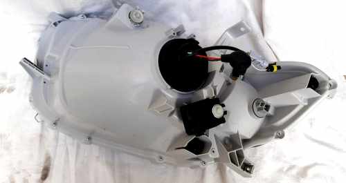 Передні фари FULL LED Defender look для Toyota Highlander 2008
