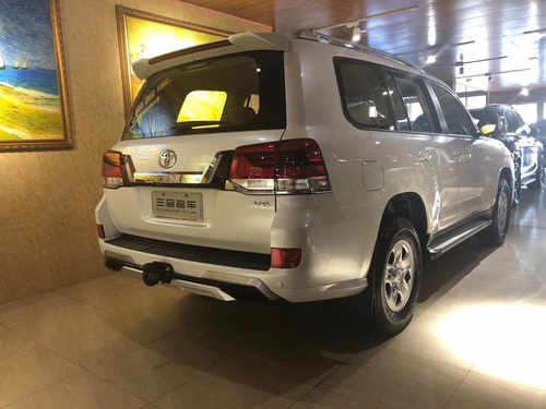 Комплект обважень (Limgeni) для Toyota Land Cruiser 200 2016-2022︎
