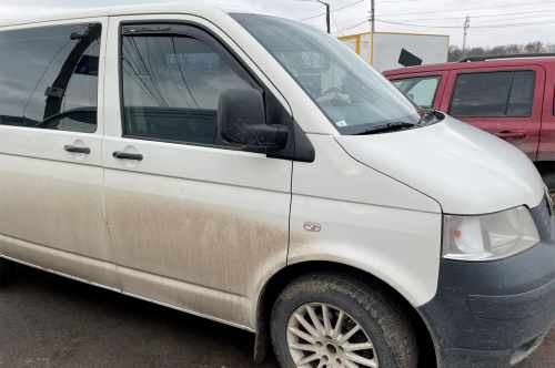 Вітровики Volkswagen T5 2003-2015 / Volkswagen T6, вставні, HIC (2 шт)
