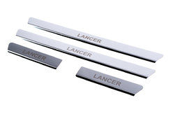 Накладки на пороги Carmos (4 шт, нерж.) для Mitsubishi Lancer 9 2004-2008 рр.