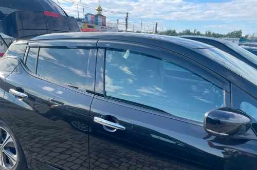 Ветровики Nissan Leaf 2017+, HIC (4 шт)