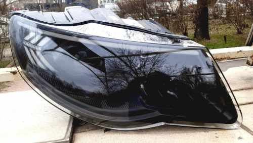Передні фари FULL LED для Volkswagen Touareg 2006+