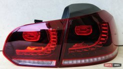 Задні ліхтарі LED R20 червоні з біжучим покажчиком поворотів для Volkswagen Golf 6 2008-2012
