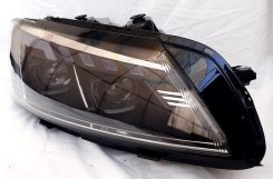 Передні фари FULL LED стиль A4 для Volkswagen Passat B7 USA 2010-2015