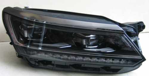 Передние фары тюнинг ксенон SY для Volkswagen Passat B8 USA