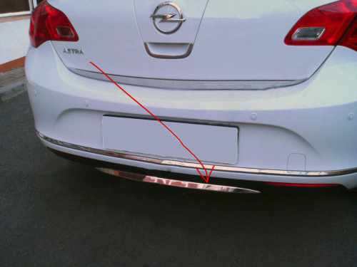 Накладка на задній бампер Opel Astra J 2009-2015, нержавіюча сталь, Carmos