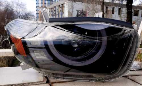 Передні фари FULL LED Defender look для Toyota Highlander 2008