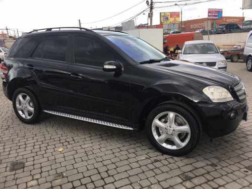 Боковые подножки (пороги) для Mersedes ML 2005-2011 W164 кузов