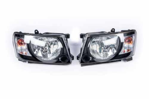 Передні фари Safari Black Nissan Patrol Y61 2004-2008, GBT (2 шт)