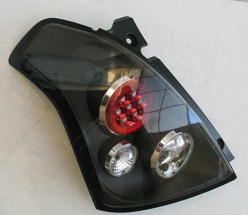 Задні ліхтарі чорні LED для Suzuki Swift 2005+