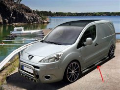 Боковые трубы Citroen Berlingo 2008-2018 / Peugeot Partner Tepee, Ø70 мм, с пластиковыми вставками, нержавеющая сталь, CAN (2 шт)