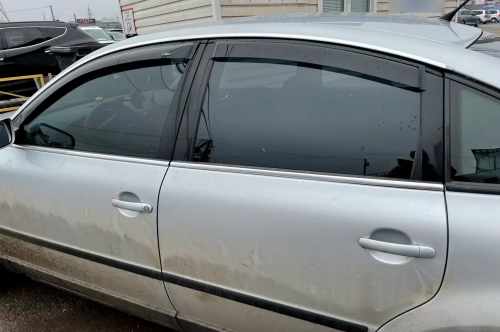Вітровики Volkswagen Passat B5 1997-2005, седан, HIC (4 шт)