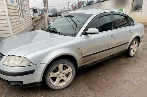 Вітровики Volkswagen Passat B5 1997-2005, седан, HIC (4 шт)