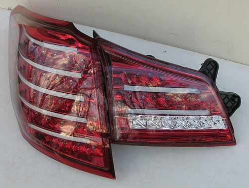 Задні ліхтарі світлодіодні LED тонированые червоні BR9 для Subaru Outback B14 2009-2014