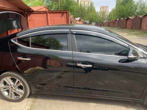 Вітровики Hyundai Elantra (AD) 2015-2020, з хромованим молдингом, Niken (4 шт)