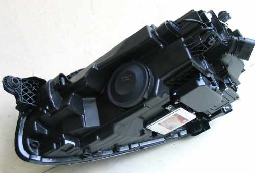 Передние фары тюнинг ксенон SY для Volkswagen Passat B8 USA