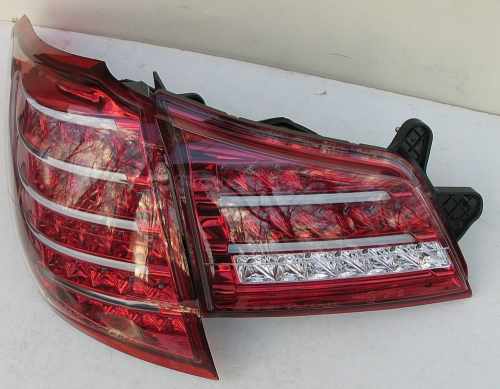 Задні ліхтарі світлодіодні LED тонированые червоні BR9 для Subaru Outback B14 2009-2014