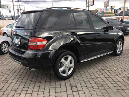 Боковые подножки (пороги) для Mersedes ML 2005-2011 W164 кузов