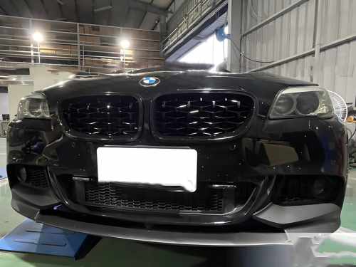 Ніздрі Diamond Black (чорний глянець) BMW 5 серія F10/F11 2010-2016, GBT