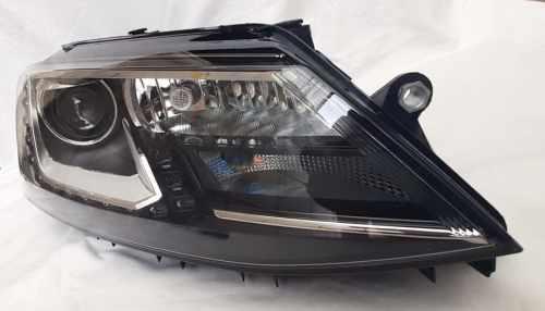 Передние фары ксенон RSU для Volkswagen Jetta Mk6 2011-2019