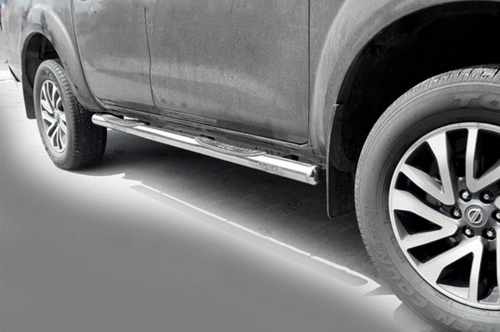 Боковые трубы Nissan Navara/NP300 2016+, нержавеющая сталь, CAN (2 шт)