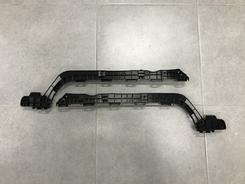 Крепеж заднего бампера 5215560110 / 5215660110 Lexus LX 570 2012-2015 пластик 2 шт