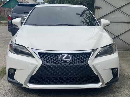 Бампер передній F-Sport Lexus CT 200h 2010-2021