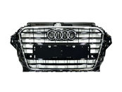 Решітка радіатора для Audi A3 2012-2016 чорна з хромом
