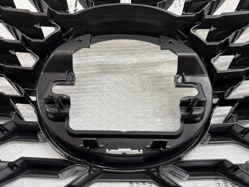 Решітка радіатора з хромом Lexus RX 2019-2022