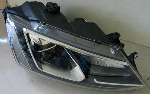 Передні фари ксенон TLZ для Volkswagen Jetta Mk6 2011-2018