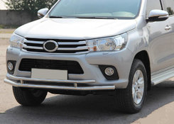 Передняя защита ST016 (нерж) для Toyota Hilux 2015+ гг
