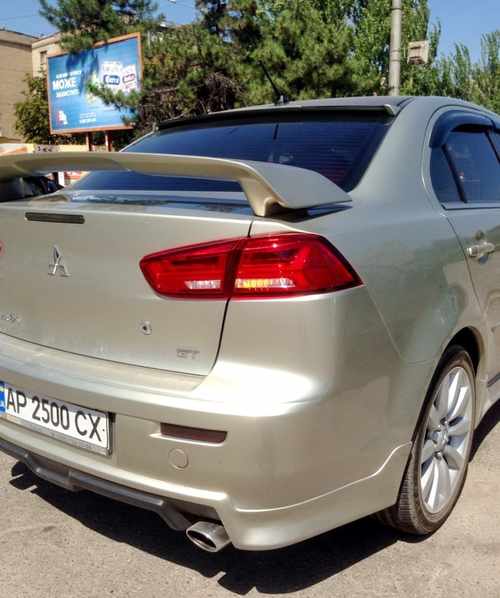 Задні ліхтарі червоні A6 стиль для Mitsubishi Lancer X